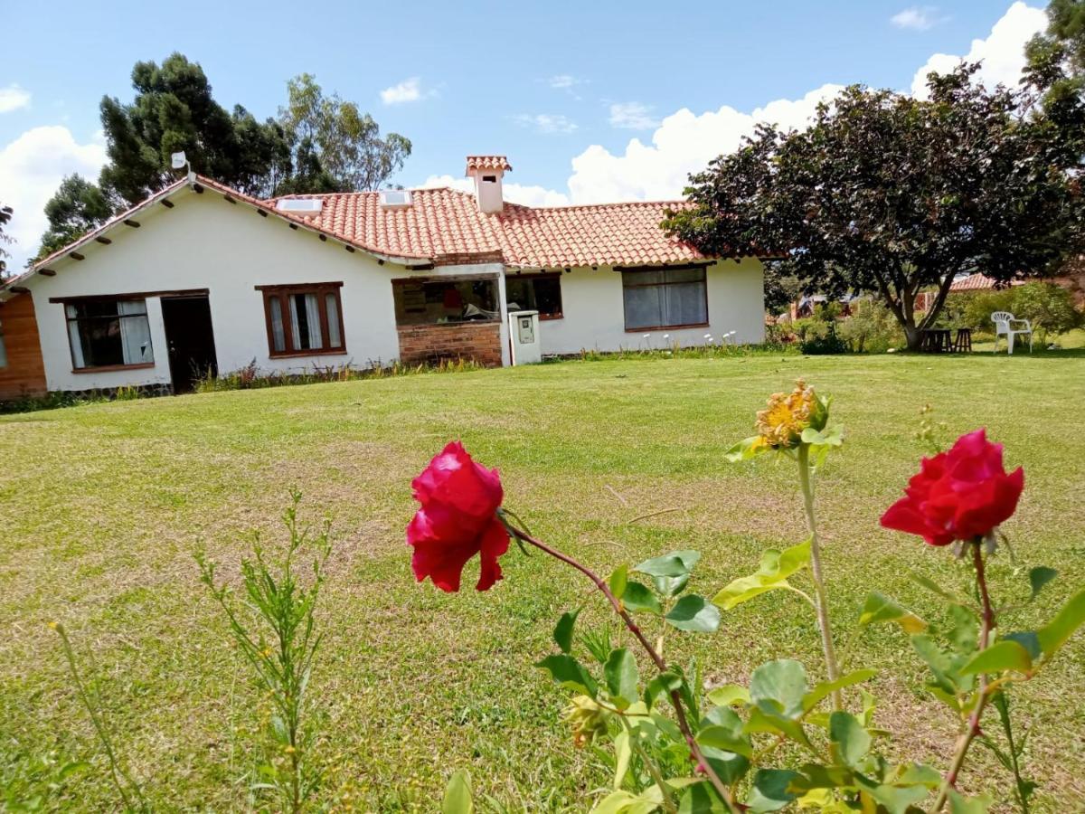 Hospedaje Y Zona De Camping Pistacho Villa de Leyva Exterior foto